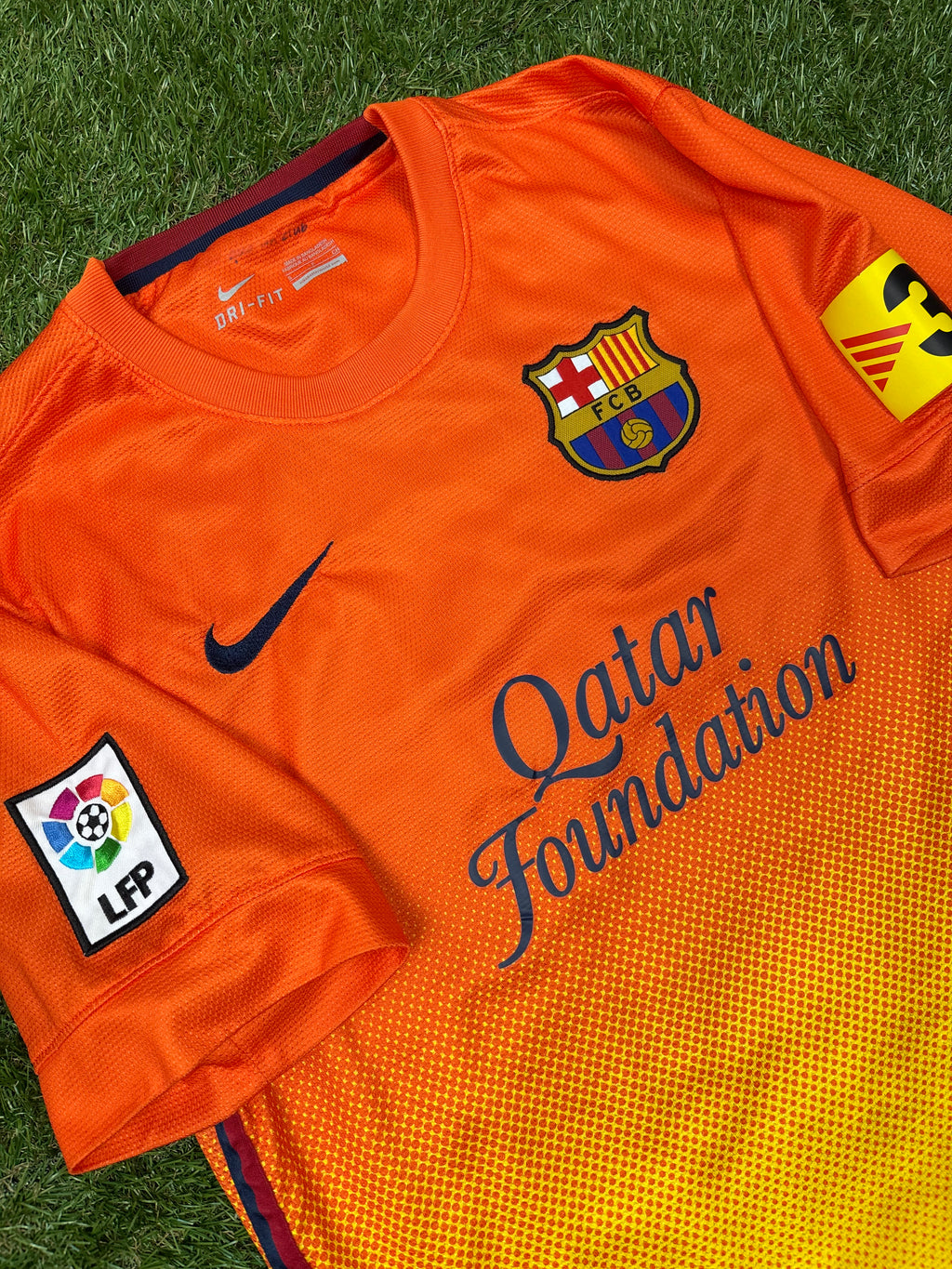 2013-2014 Barcelona home football jersey MESSI #10